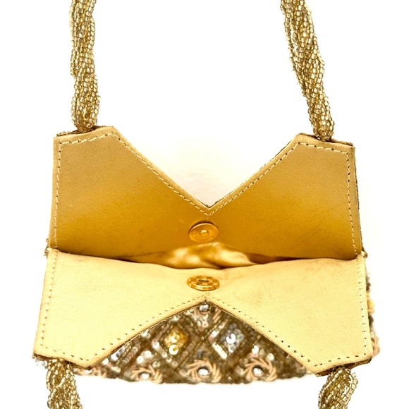 Gold Beaded Sequins Mini Bag Made in India 🇮🇳 EUC GORGEOUS - Picture 3 of 9